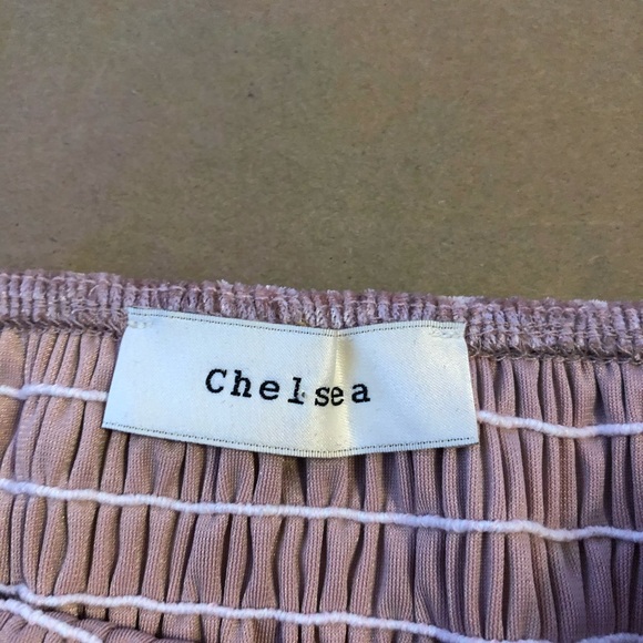 Off the shoulder velvet top - Picture 2 of 2